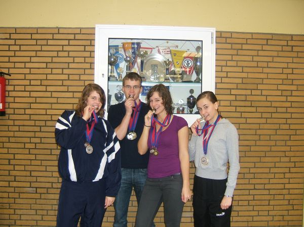 Medaillienfoto: Kathi, Stephan, Kathy und Marie-Luise (v.l.)
